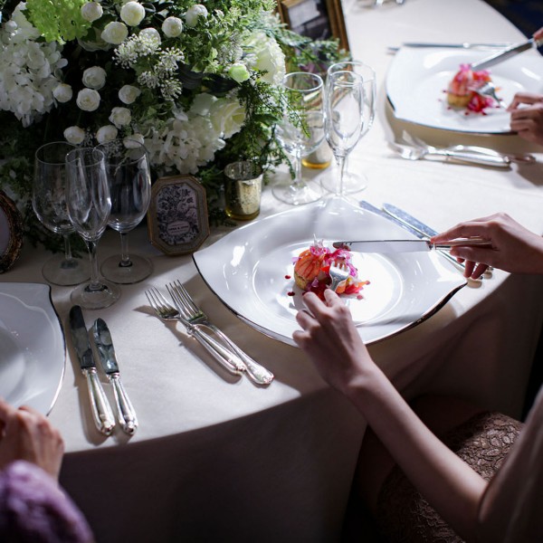 【家族婚】美食でおもてなし「10名挙式+会食プラン」